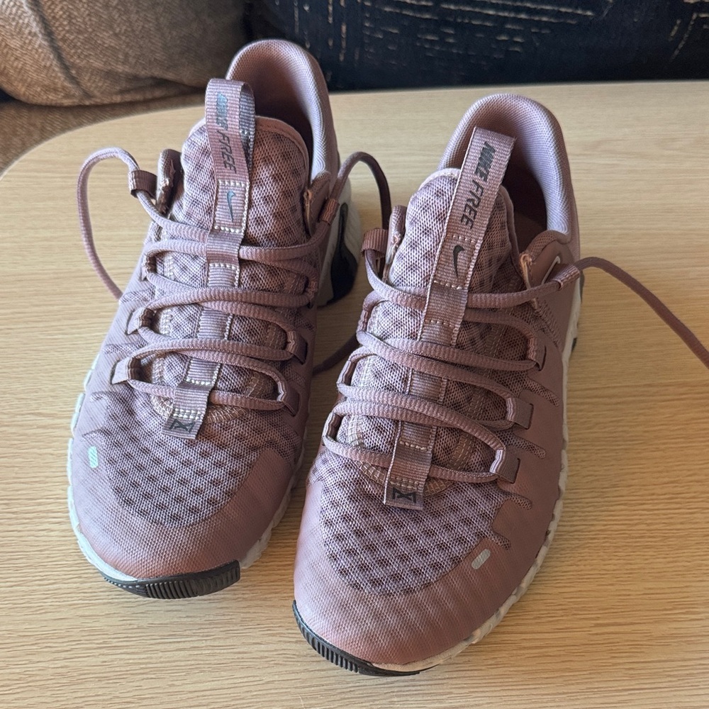 Nike Athletic Sneakers Trainers